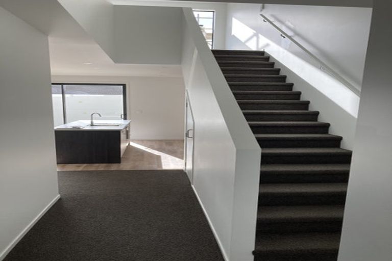 Photo of property in 102 Swayne Road, Cambridge, 3434