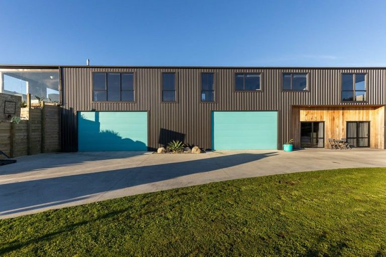 Photo of property in 527 Frankley Road, Hurworth, New Plymouth, 4371