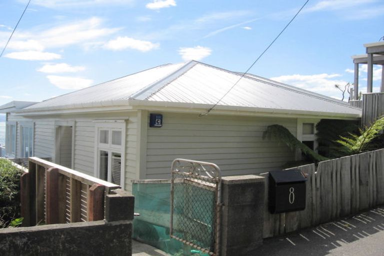 Photo of property in 8 Kio Crescent, Hataitai, Wellington, 6021