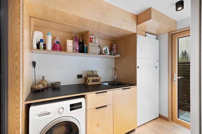 Photo of property in 4 Soudley Court, Jacks Point, Queenstown, 9371