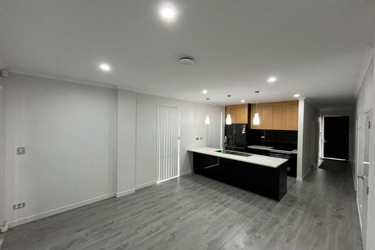 Photo of property in 49 Clayden Shuttleworth Street, Papakura, 2110