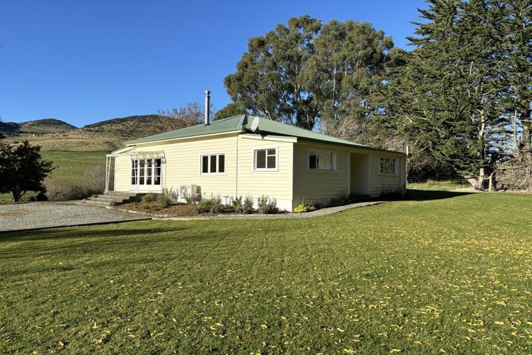 Photo of property in 563 Caroline Valley Road, Caroline, Dipton, 9791