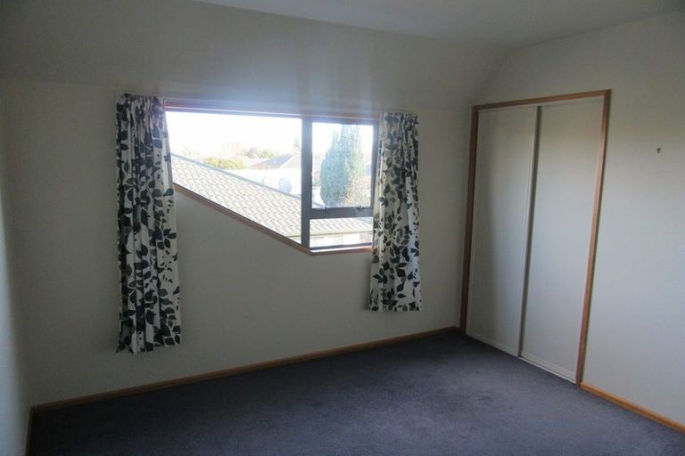 Photo of property in 122a Maidstone Road, Ilam, Christchurch, 8041