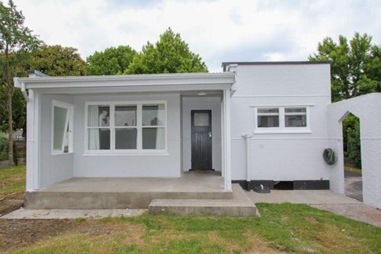 Photo of property in 11 Wilson Street, Hamilton East, Hamilton, 3216