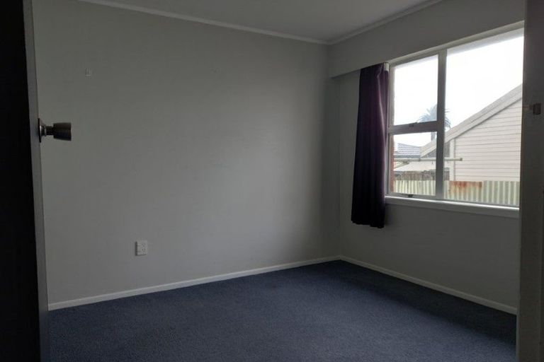 Photo of property in 251b Courtenay Street, Strandon, New Plymouth, 4312