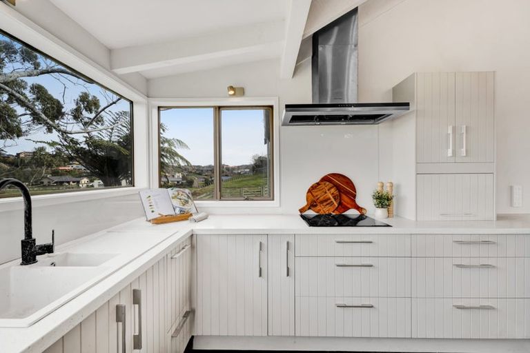 Photo of property in 159a Govett Avenue, Frankleigh Park, New Plymouth, 4310