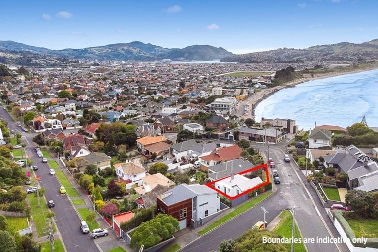 Photo of property in 38 Cliffs Road, Saint Clair, Dunedin, 9012
