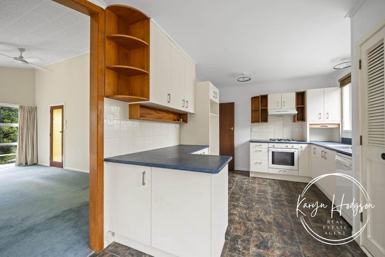 Photo of property in 26 Whaka Street, Maungaturoto, 0520