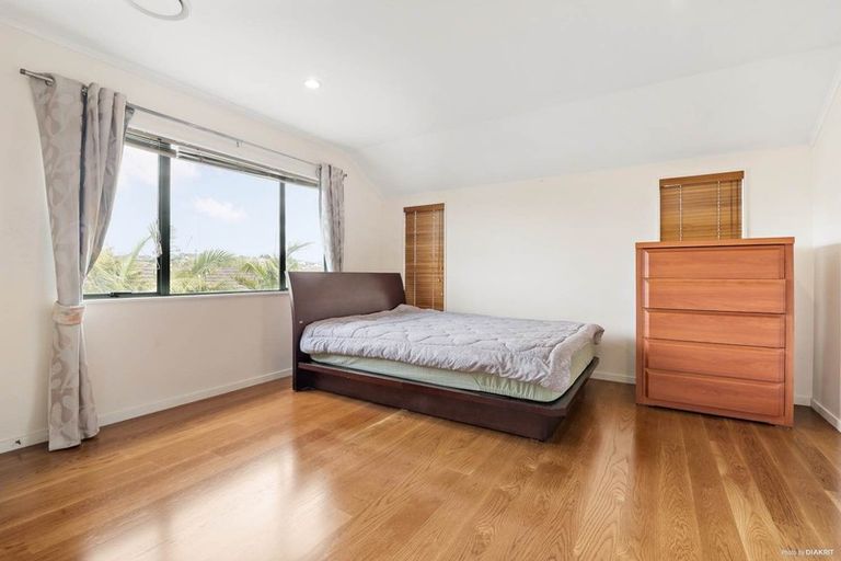 Photo of property in 53c Northboro Road, Belmont, Auckland, 0622