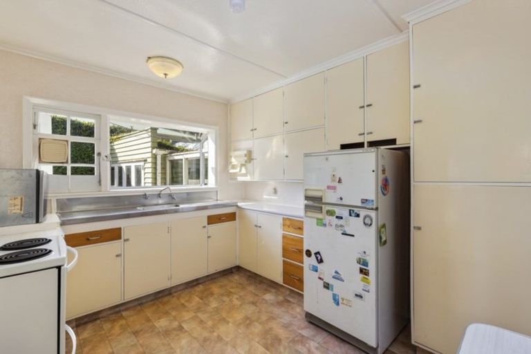 Photo of property in 620 Marine Drive, Days Bay, Lower Hutt, 5013