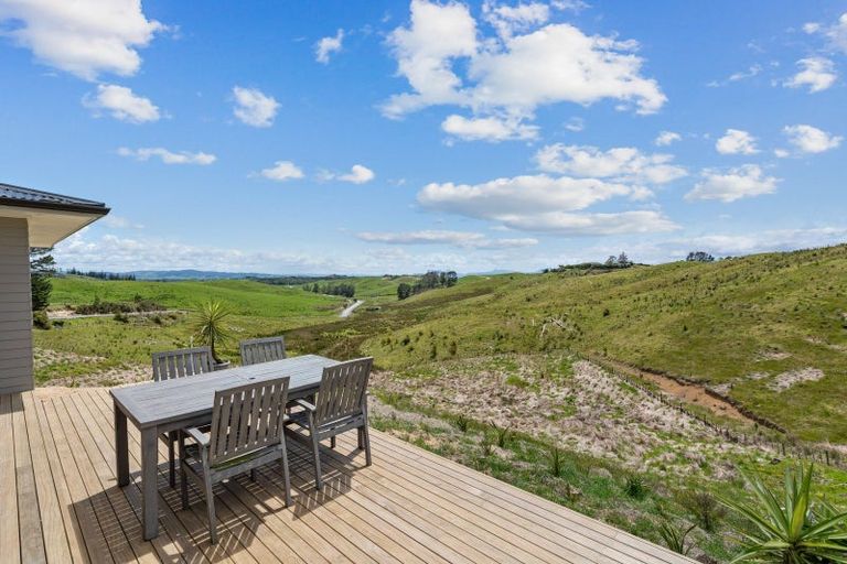 Photo of property in 155 Harwood Road, Waipu, 0582