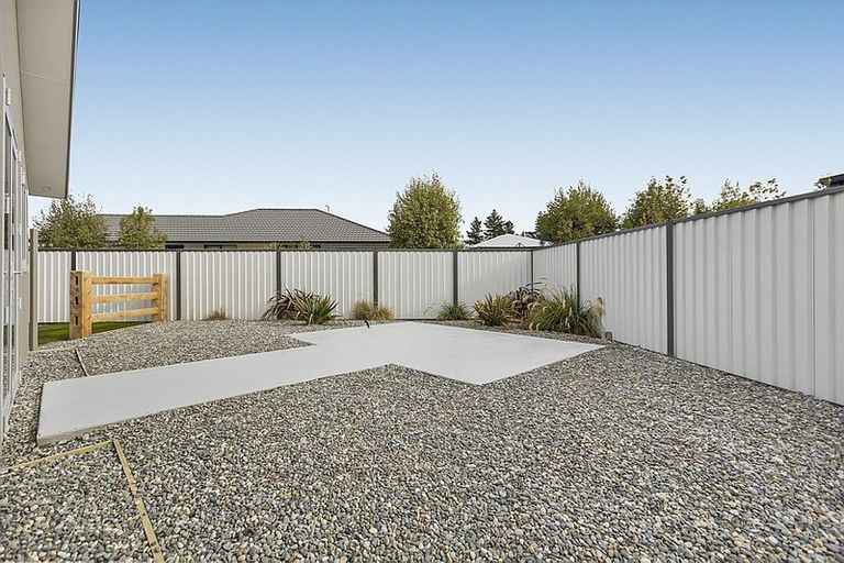 Photo of property in 37 Missy Crescent, Mount Pisa, Cromwell, 9383