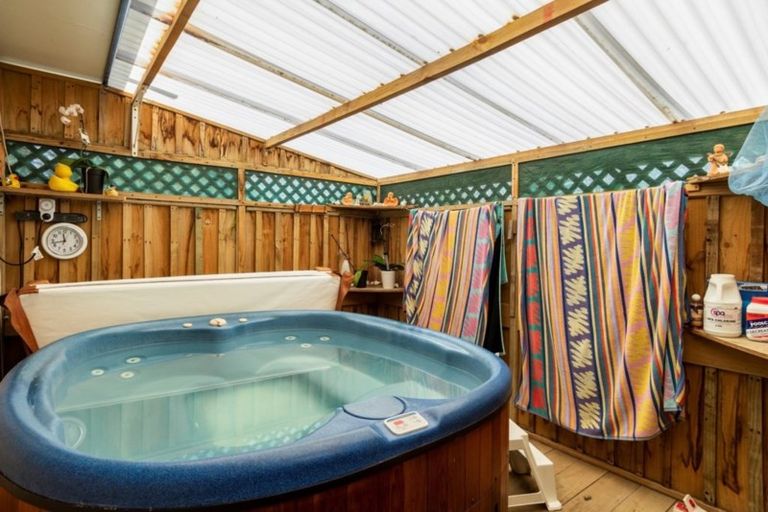 Photo of property in 44 Diamond Head, Hairini, Tauranga, 3112