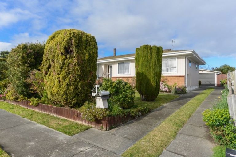 Photo of property in 7 Guildford Street, Tamatea, Napier, 4112