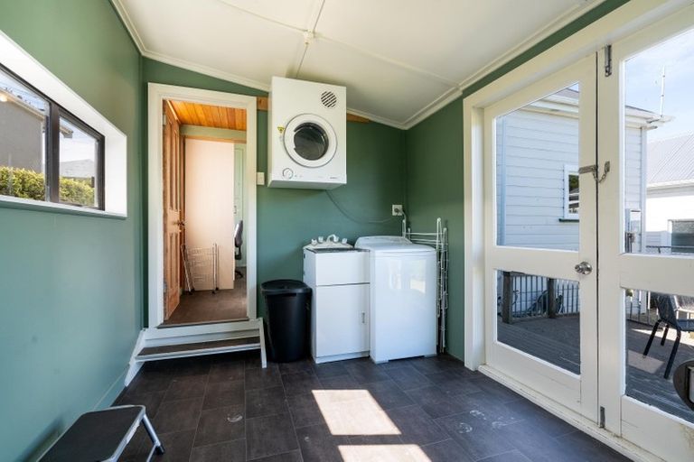 Photo of property in 8 Argyle Street, Mornington, Dunedin, 9011