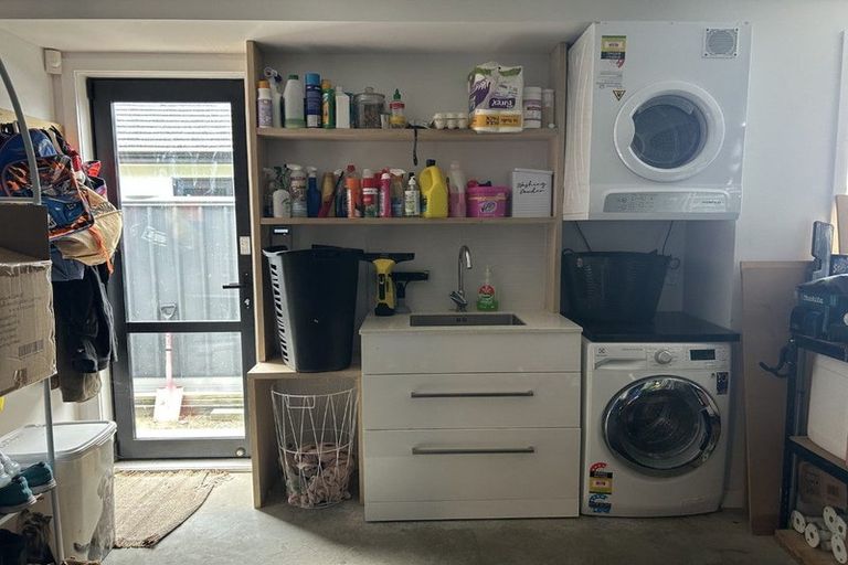 Photo of property in 8 Grenside Lane, Mahora, 4120