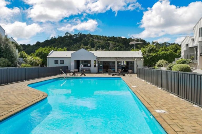 Photo of property in 22/8 Carolina Place, Albany, Auckland, 0632