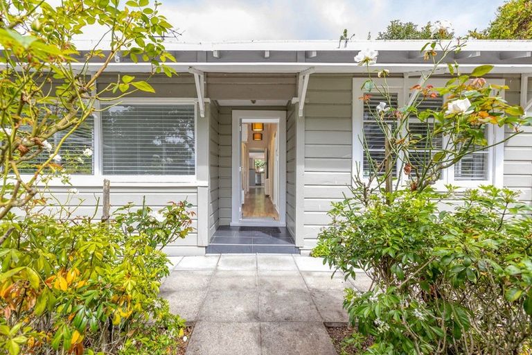 Photo of property in 48 Jellicoe Street, Greytown, 5712