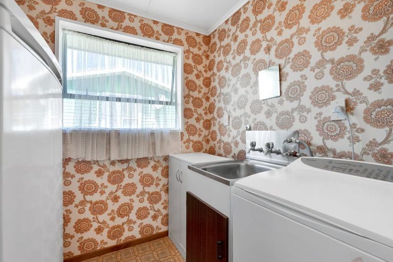 Photo of property in 301a South Road, Hawera, 4610