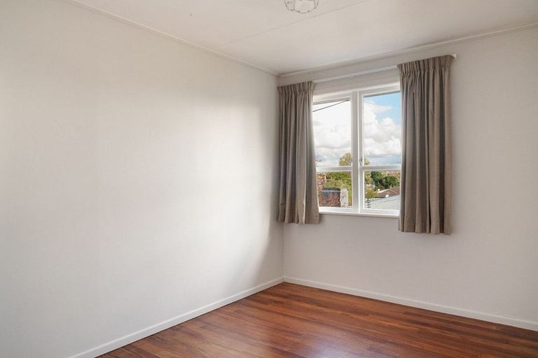 Photo of property in 178 Otumoetai Road, Brookfield, Tauranga, 3110
