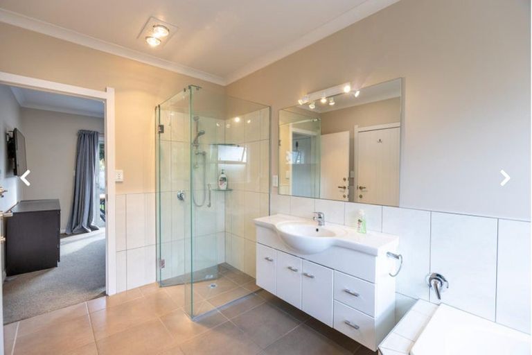 Photo of property in 25a Avenue Road, Greenmeadows, Napier, 4112