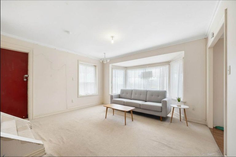 Photo of property in 434 Don Buck Road, Massey, Auckland, 0614