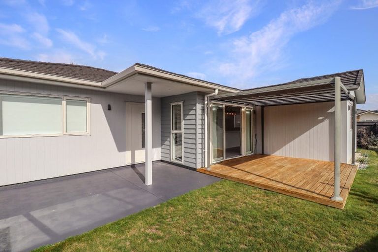 Photo of property in 4 Martha Turnell Crescent, Manor Park, Lower Hutt, 5019