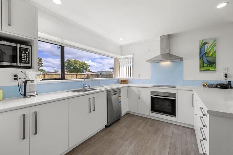 Photo of property in 34 Cate Road, Rototuna North, Hamilton, 3210