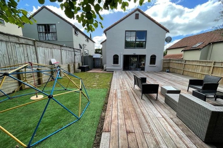 Photo of property in 8/41 The Avenue, Albany, Auckland, 0632