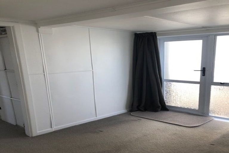 Photo of property in 39 Paynters Avenue, Strandon, New Plymouth, 4312