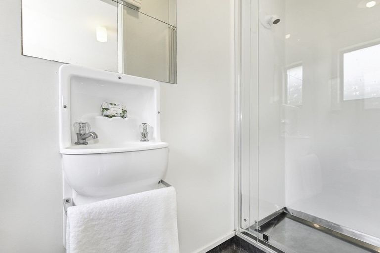 Photo of property in 47 Durham Drive, Havelock North, 4130