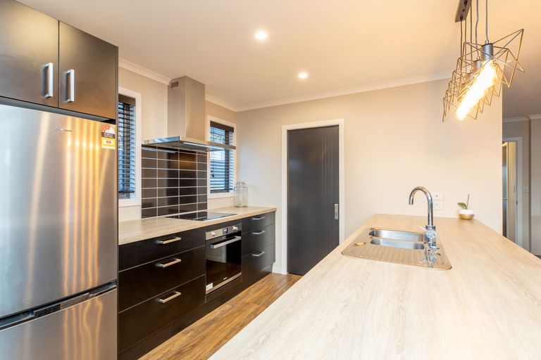 Photo of property in 41 Ascot Avenue, North New Brighton, Christchurch, 8083