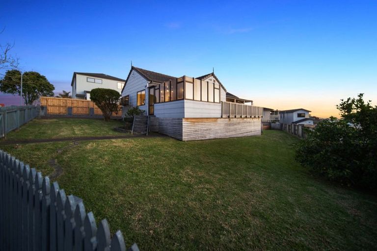 Photo of property in 168 Ransom Smyth Drive, Goodwood Heights, Auckland, 2105