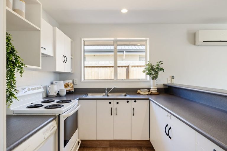 Photo of property in 40a Grants Road, Papanui, Christchurch, 8053