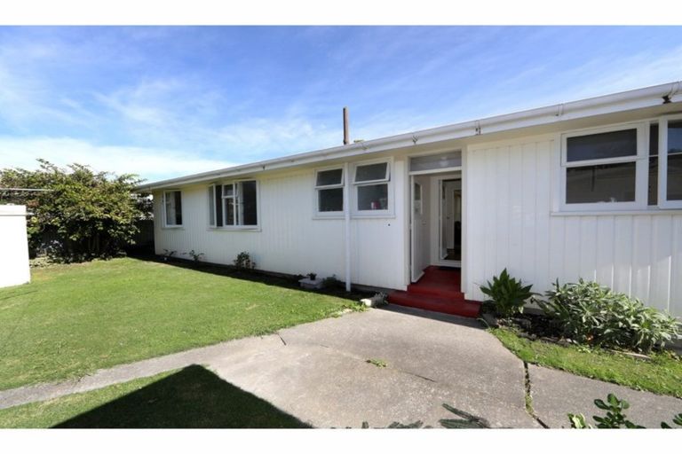 Photo of property in 281 Westminster Avenue, Tamatea, Napier, 4112