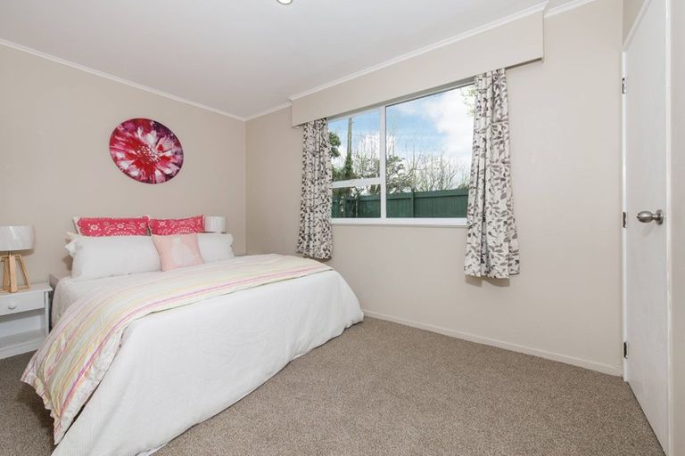 Photo of property in 1/1 Pine Street, New Lynn, Auckland, 0600