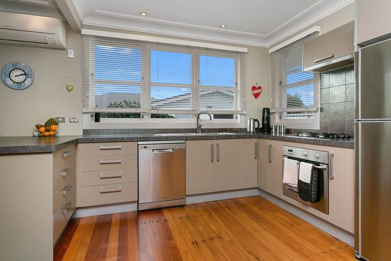 Photo of property in 13 Grey Street, Cambridge, 3434