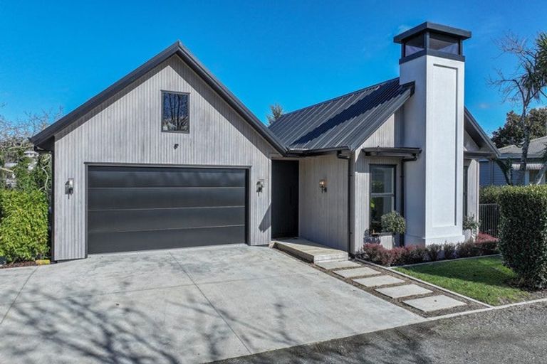 Photo of property in 28a Station Street, Tirau, 3410