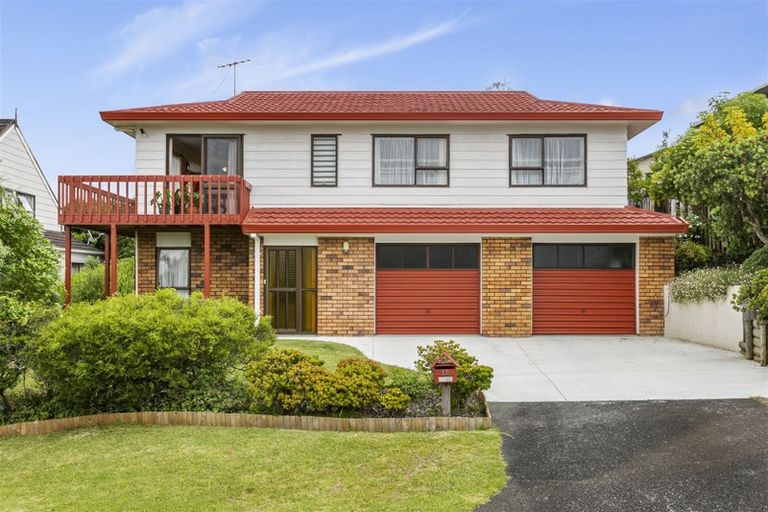 Photo of property in 10 Ceramco Place, Torbay, Auckland, 0630