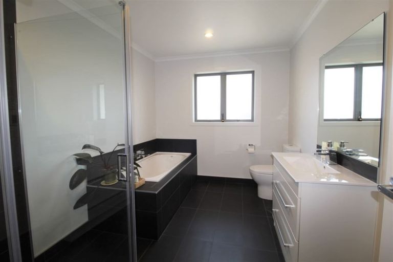 Photo of property in 13 Dove Place, Holmes Hill, Oamaru, 9401