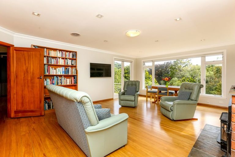 Photo of property in 17 Doralto Road, Frankleigh Park, New Plymouth, 4310