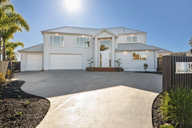 Photo of property in 16 Seychelles Drive, Papamoa Beach, Papamoa, 3118