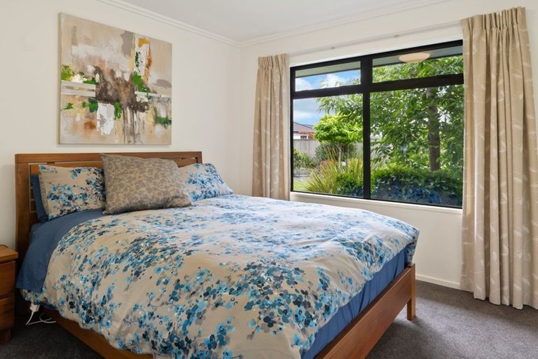 Photo of property in 12 John Sutton Place, Richmond, 7020