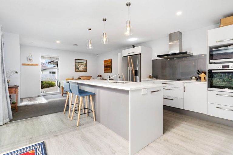 Photo of property in 21 Lindsay Street, St Albans, Christchurch, 8014