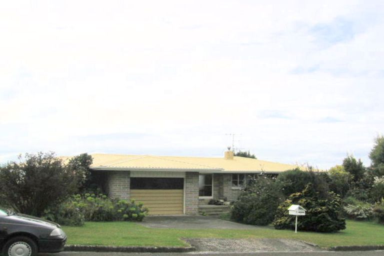 Photo of property in 9 Mana Street, Otumoetai, Tauranga, 3110