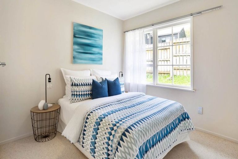 Photo of property in 1/63 Langana Avenue, Browns Bay, Auckland, 0630