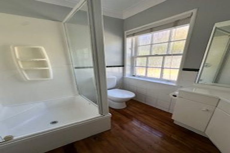 Photo of property in 7 Chatsworth Road, Silverstream, Upper Hutt, 5019