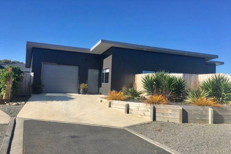 Photo of property in 4a Millhaven Place, Otaki, 5512