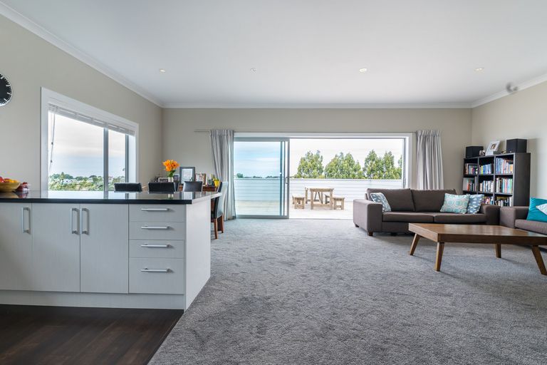 Photo of property in 33 Stanley Street, Kenmure, Dunedin, 9011