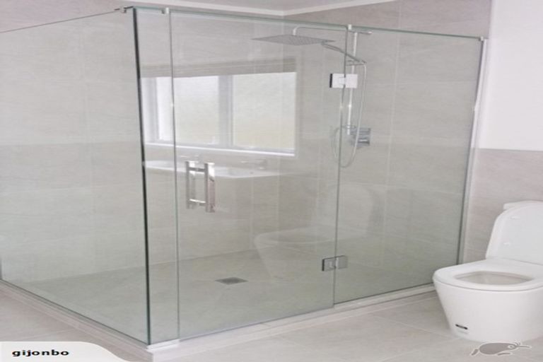 Photo of property in 12 Phillipa Place, Browns Bay, Auckland, 0630